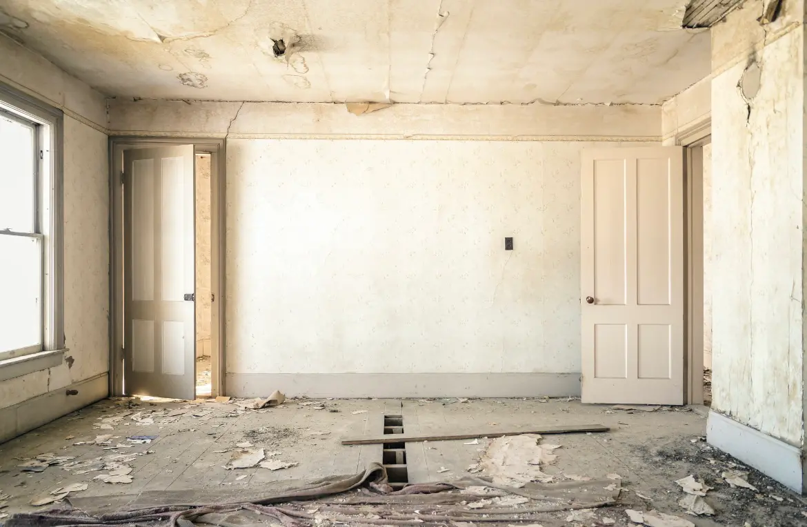 Waste disposal crew managing a cleanout project in Byram